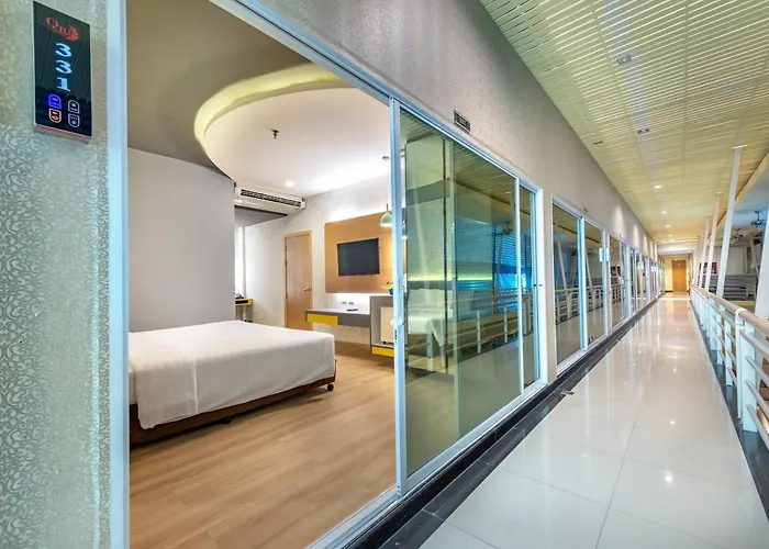 Qiu Sukhumvit - Bts On Nut Station Hotel 4*