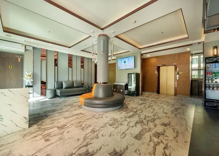 Hotel Qiu Sukhumvit - Bts On Nut Station Bangkok