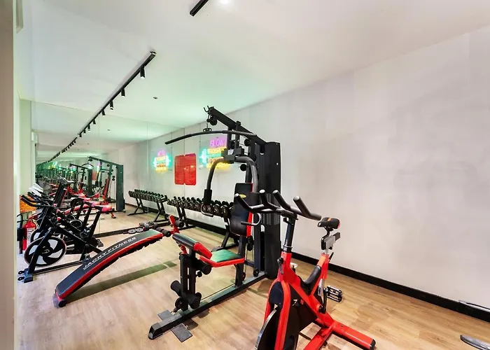 Qiu Sukhumvit - Bts On Nut Station Hotel 4*