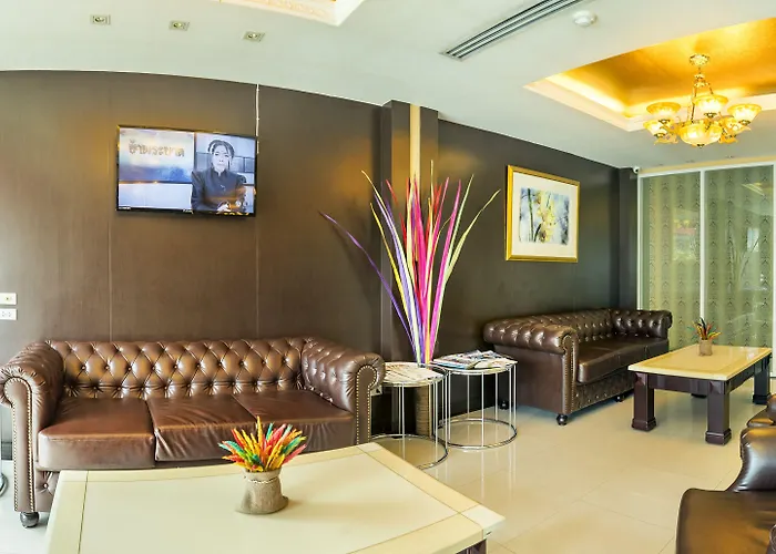 Hotel Qiu Sukhumvit - Bts On Nut Station