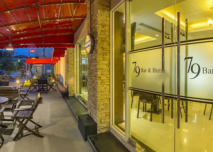 Hotel Qiu Sukhumvit - Bts On Nut Station