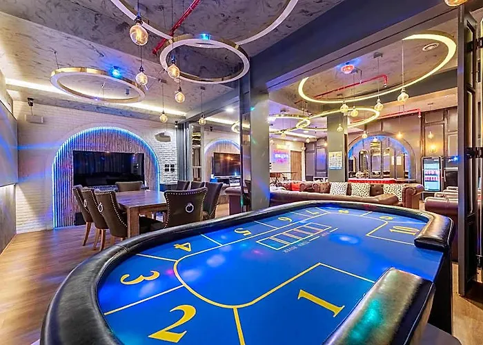 Hotel Qiu Sukhumvit - Bts On Nut Station Bangkok